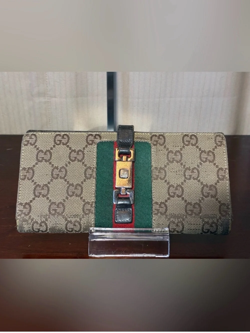 Gucci Beige GG Supreme Wallet with Green and Red Stripe